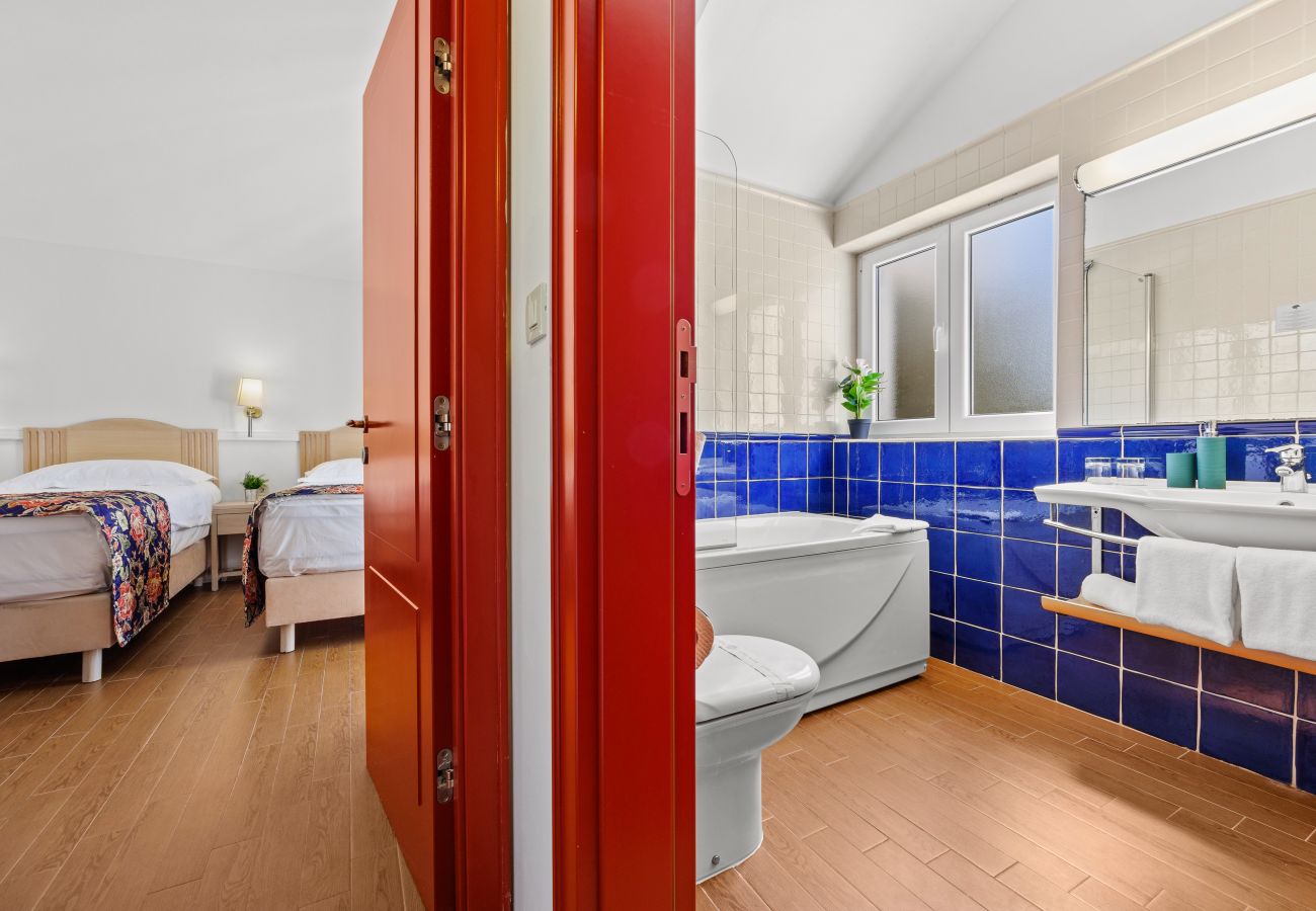 Ferienwohnung in Šibenik - Familien-Ferienapartment A3