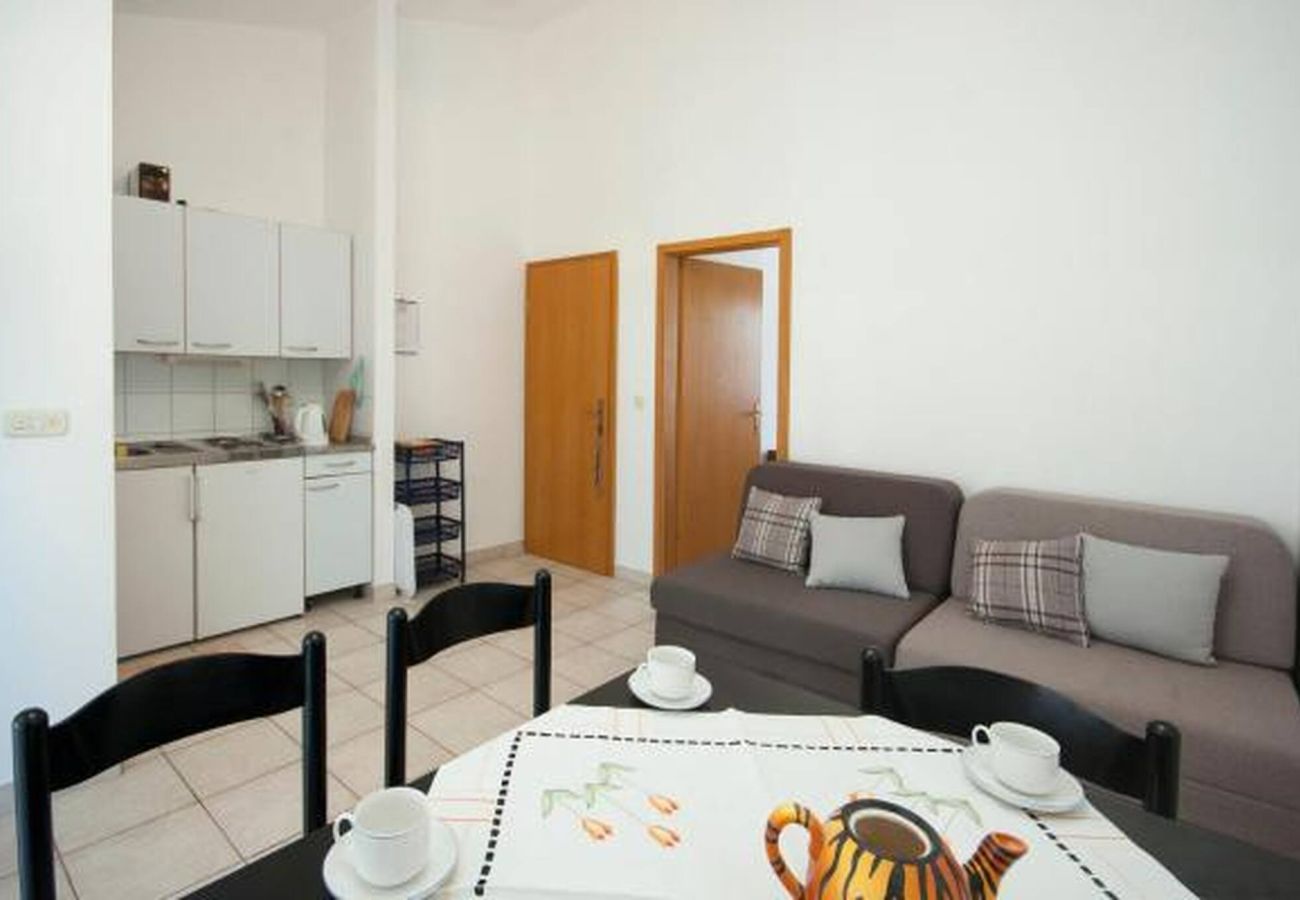 Ferienwohnung in Šibenik-Brodarica - Gemütliches Apartment A1 in Brodarica