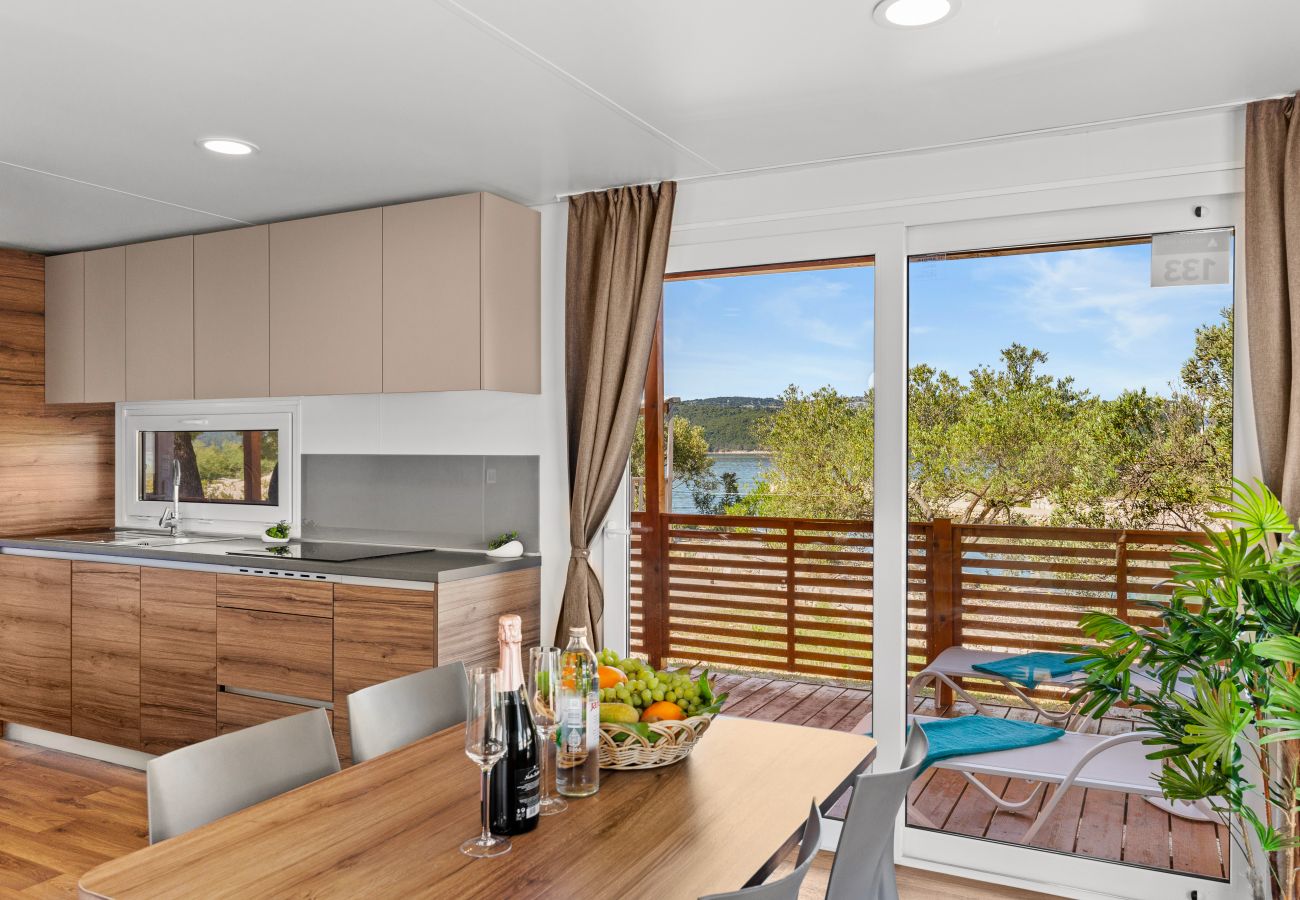 Ferienhaus in Šibenik - Luxuriöses Ferienmobilhaus (4+1)