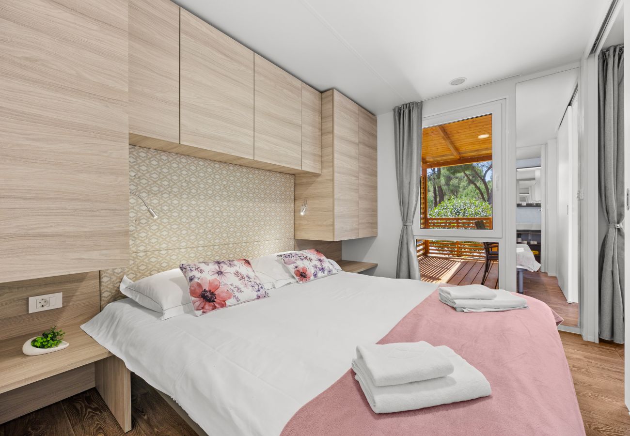 Ferienhaus in Šibenik - Luxuriöses Ferienmobilhaus (6+1)