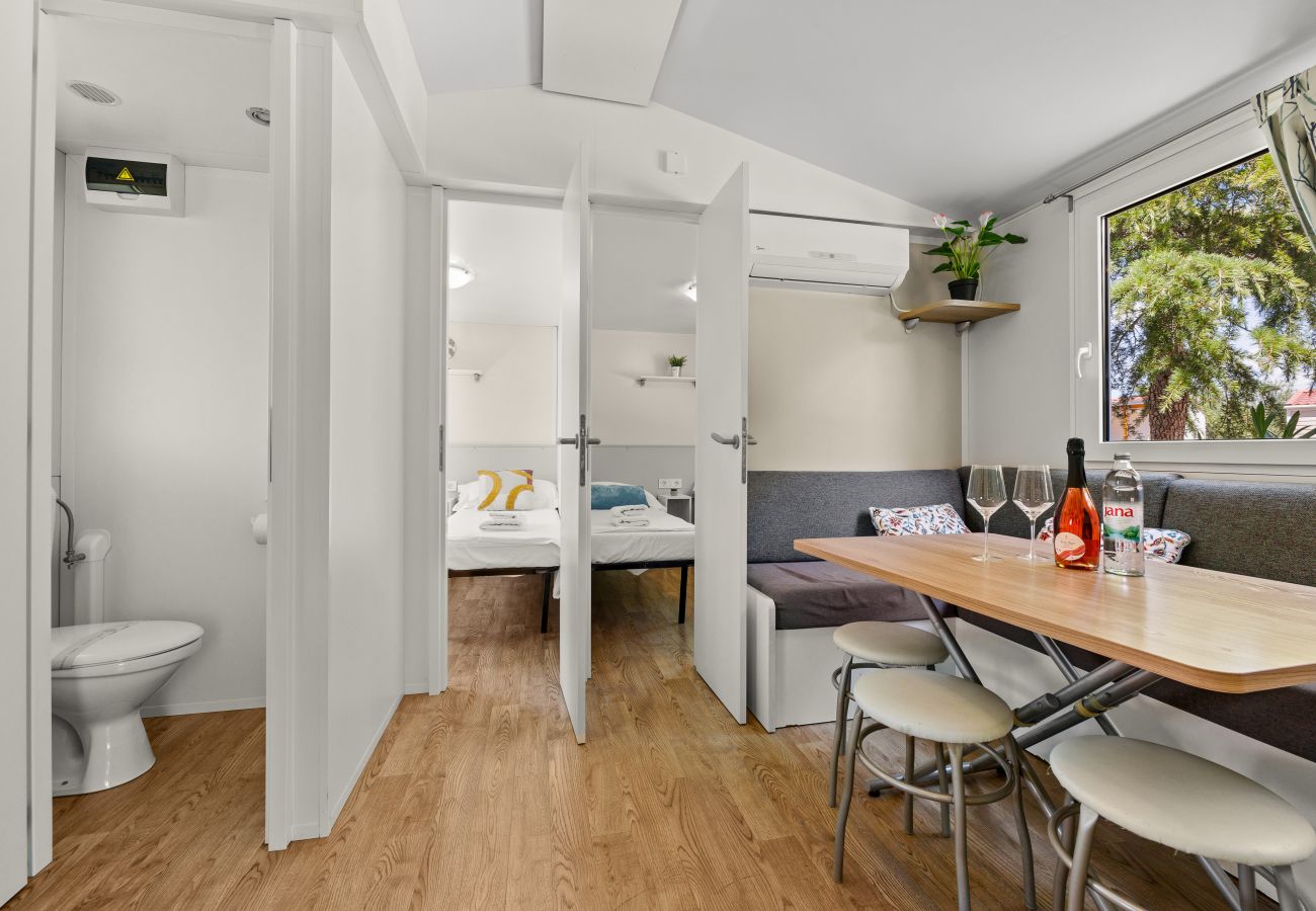 Ferienhaus in Šibenik - Mobilheim für Familien mit drei Schlafzimmern