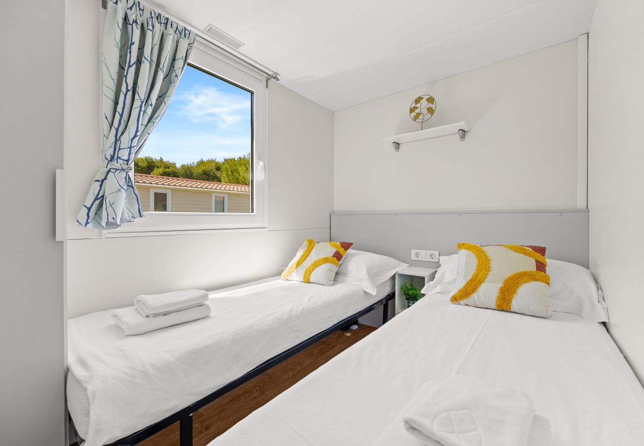 Ferienhaus in Šibenik - Mobilheim für Familien mit drei Schlafzimmern