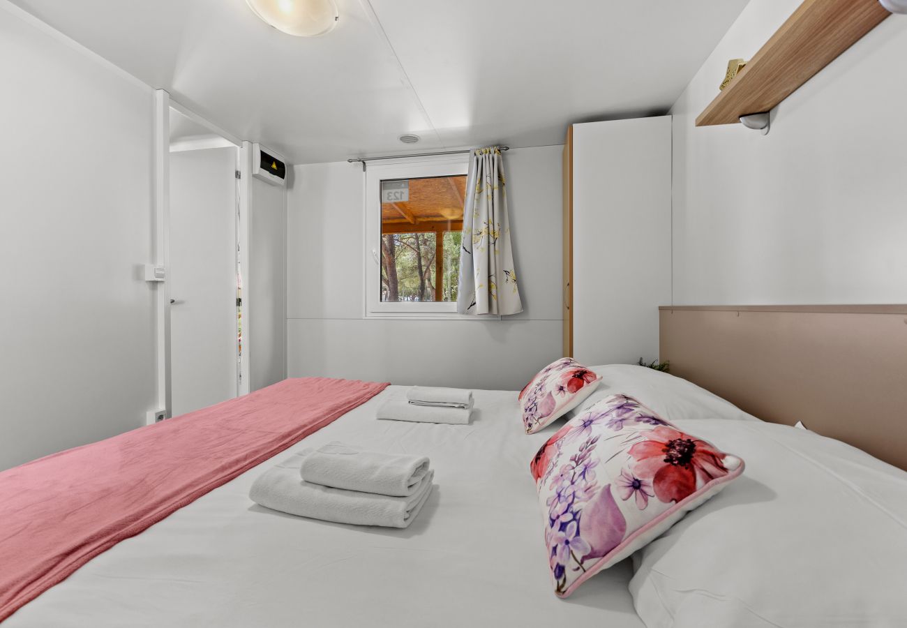 Ferienwohnung in Šibenik - Gemütliches Standard-Mobilheim