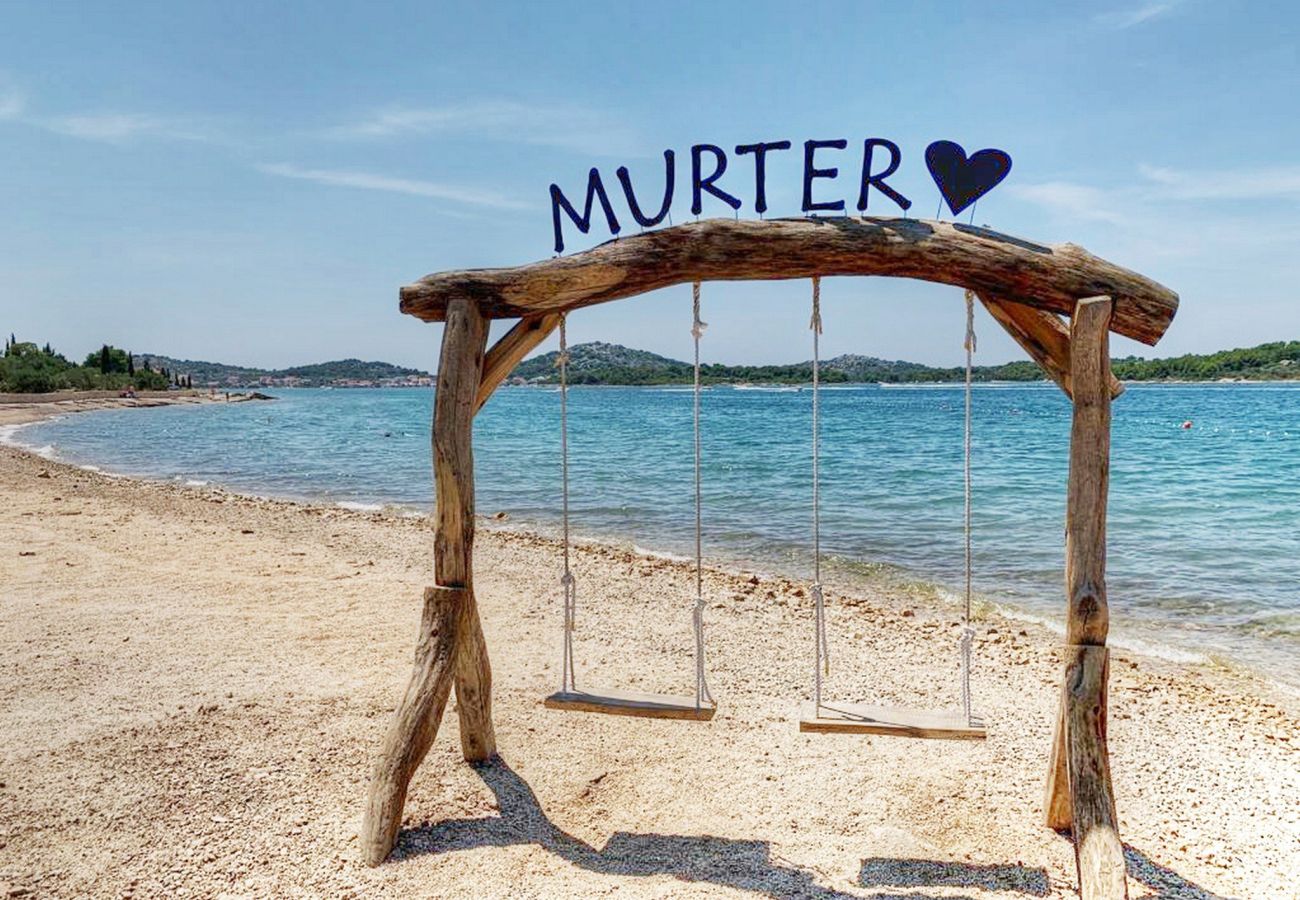 Ferienwohnung in Murter - Sunshine Apartment Gelb