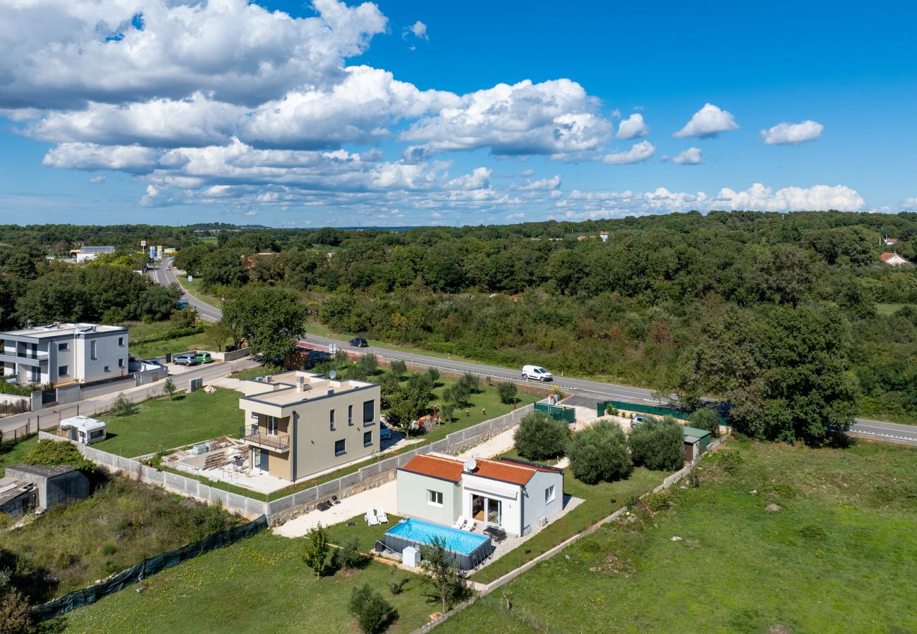 Ferienhaus in Medulin - Poolhaus Renata Medulin (2+2)