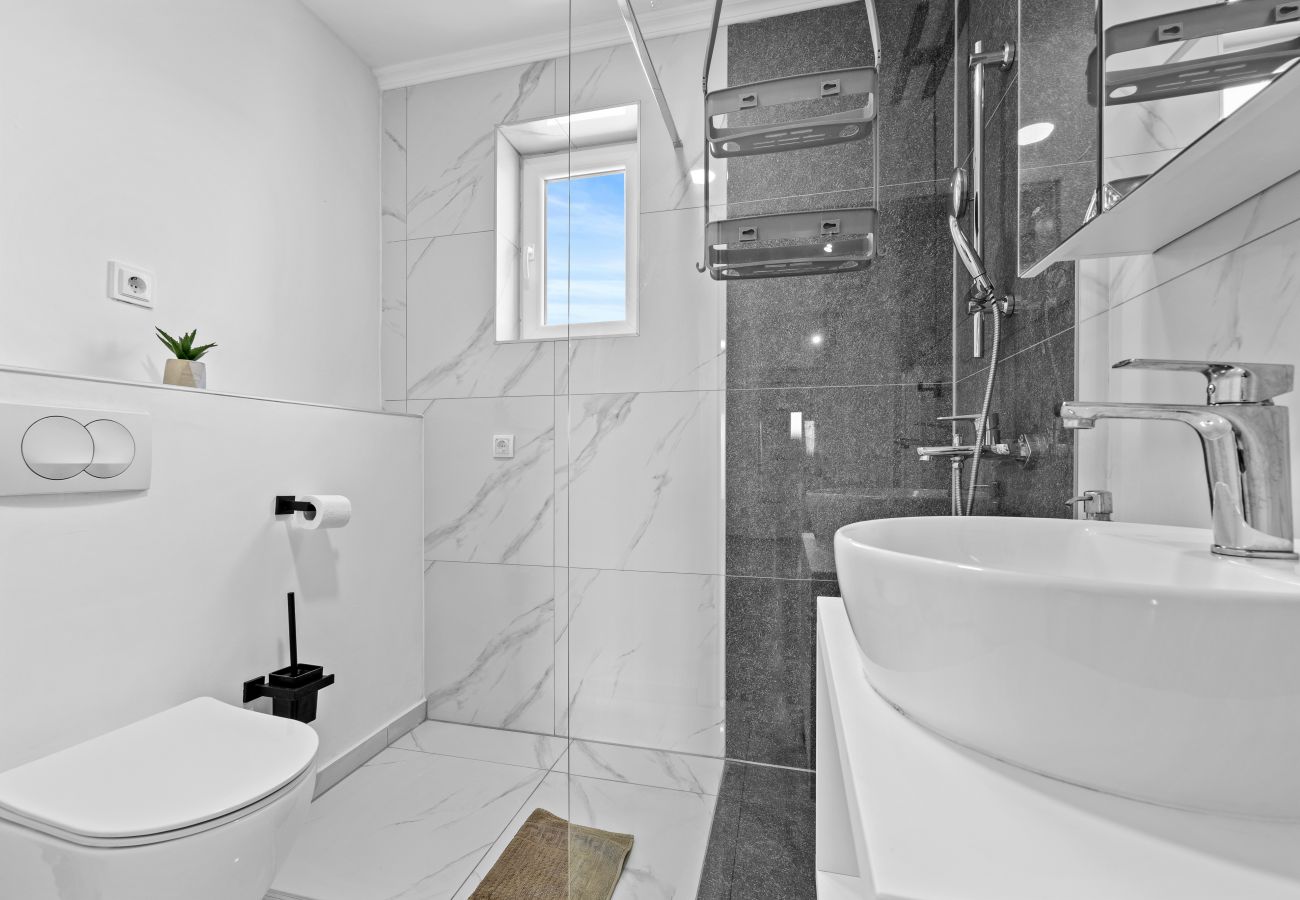 Ferienwohnung in Kukci - Apartment Susanne 2 mit Gemeinschaftspool