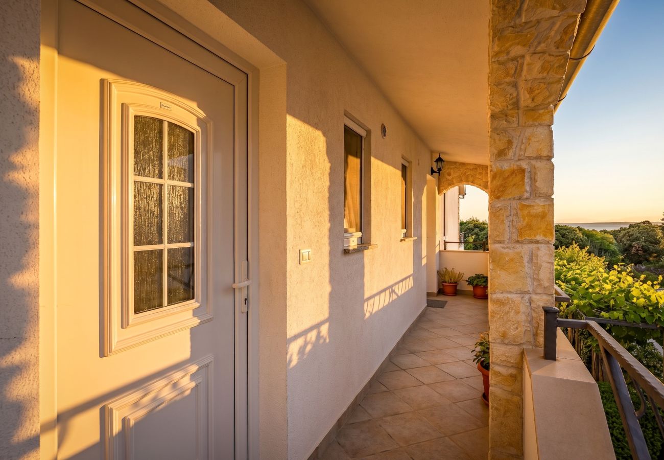 Ferienwohnung in Štinjan - Familienapartment Stinjan mit Gartenblick