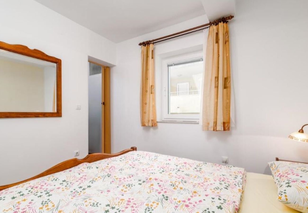 Ferienwohnung in Štinjan - Familienapartment Stinjan mit Meerblick