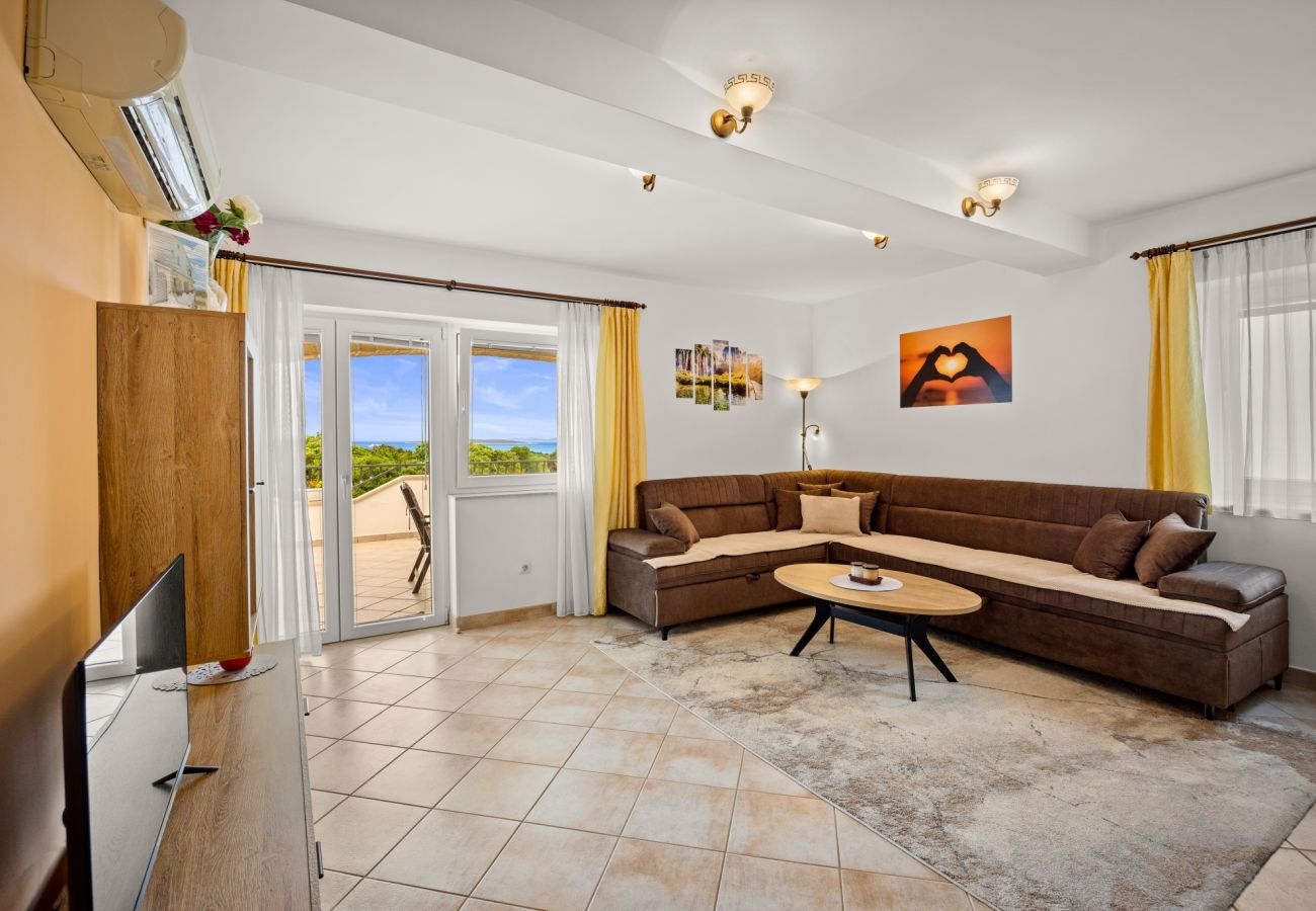 Ferienwohnung in Štinjan - Familienapartment Stinjan mit Meerblick