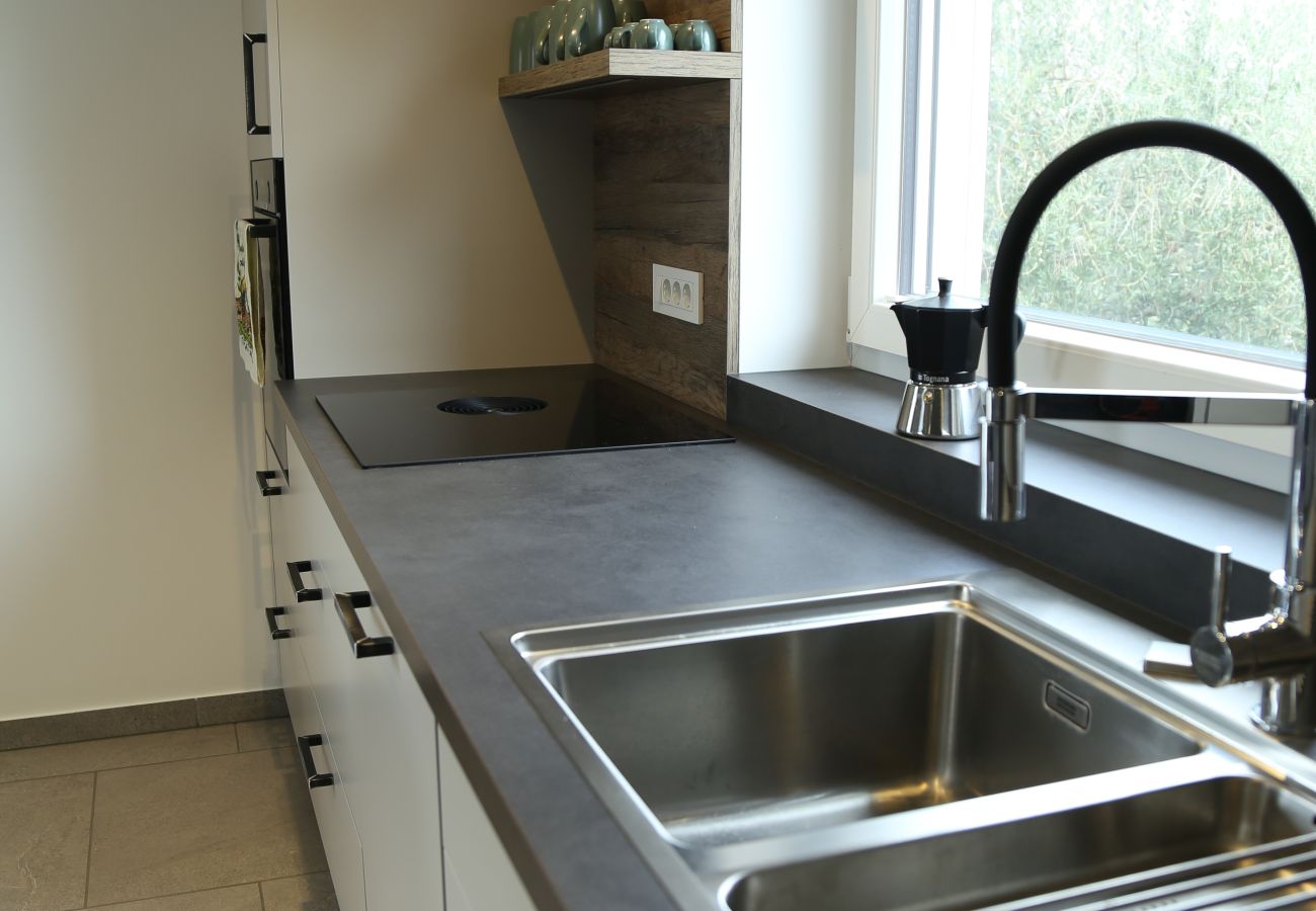 Ferienwohnung in Pomer - Oliva Serenity Apartment mit Pool 