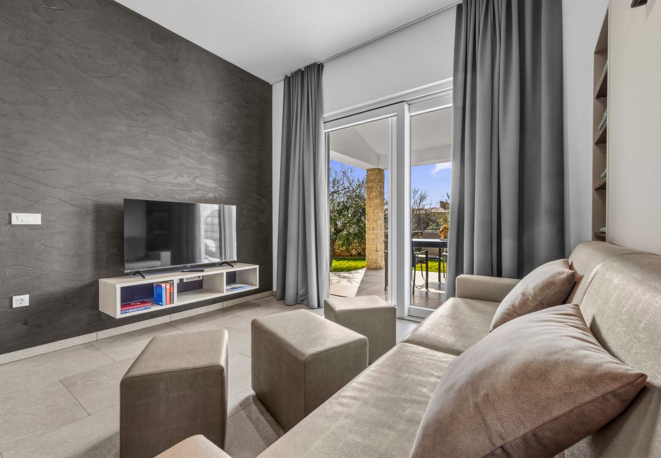 Ferienwohnung in Pomer - Oliva Serenity Apartment mit Pool 