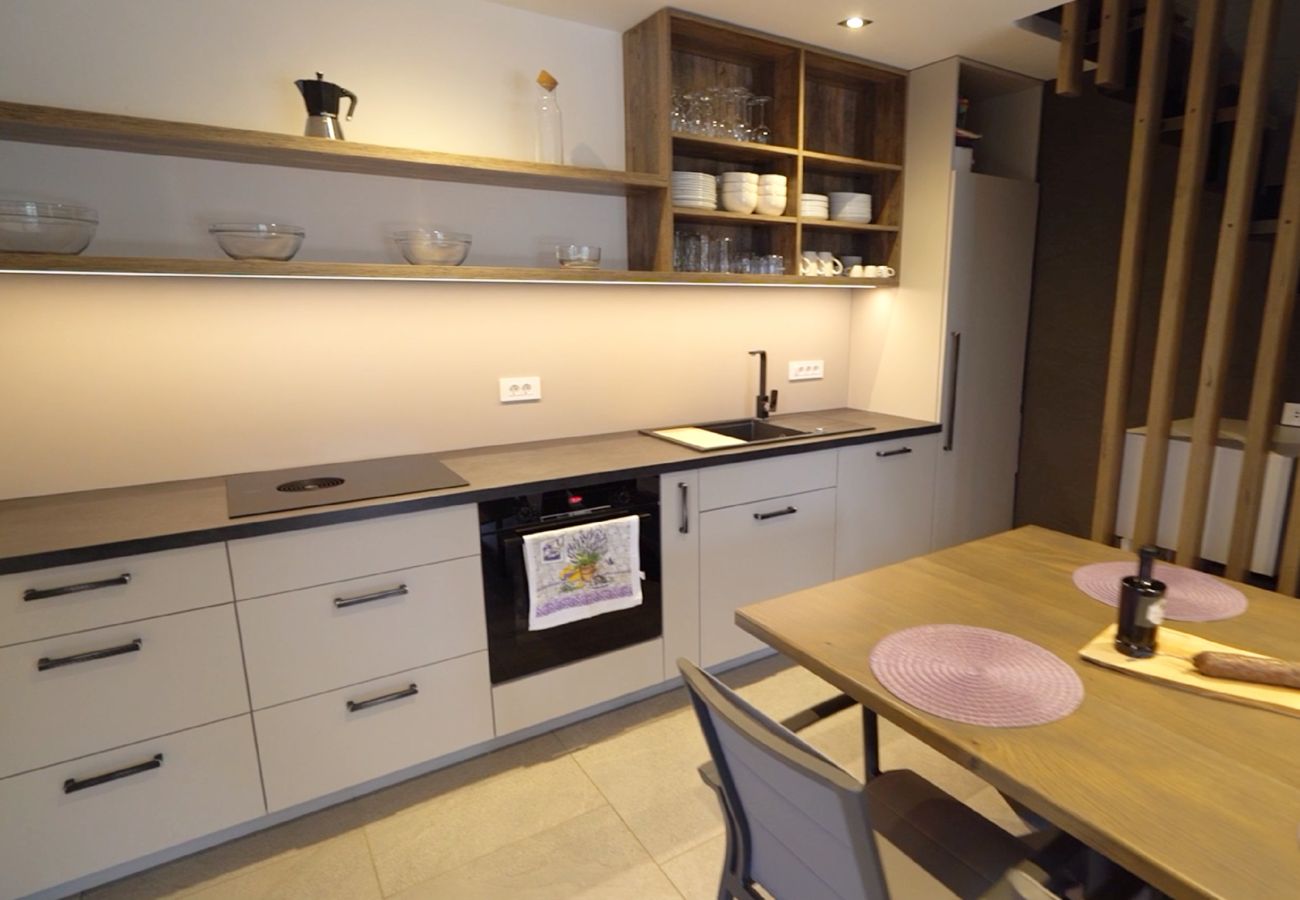 Ferienwohnung in Pomer - Lavanda Harmony Apartment