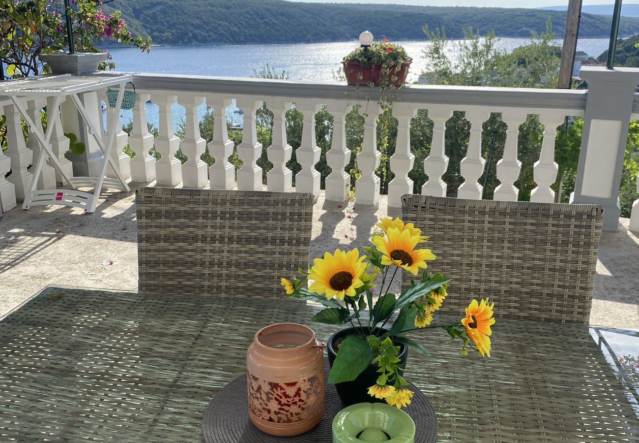 Ferienwohnung in Kampor - Sea View Apartment Ankica with Terrace