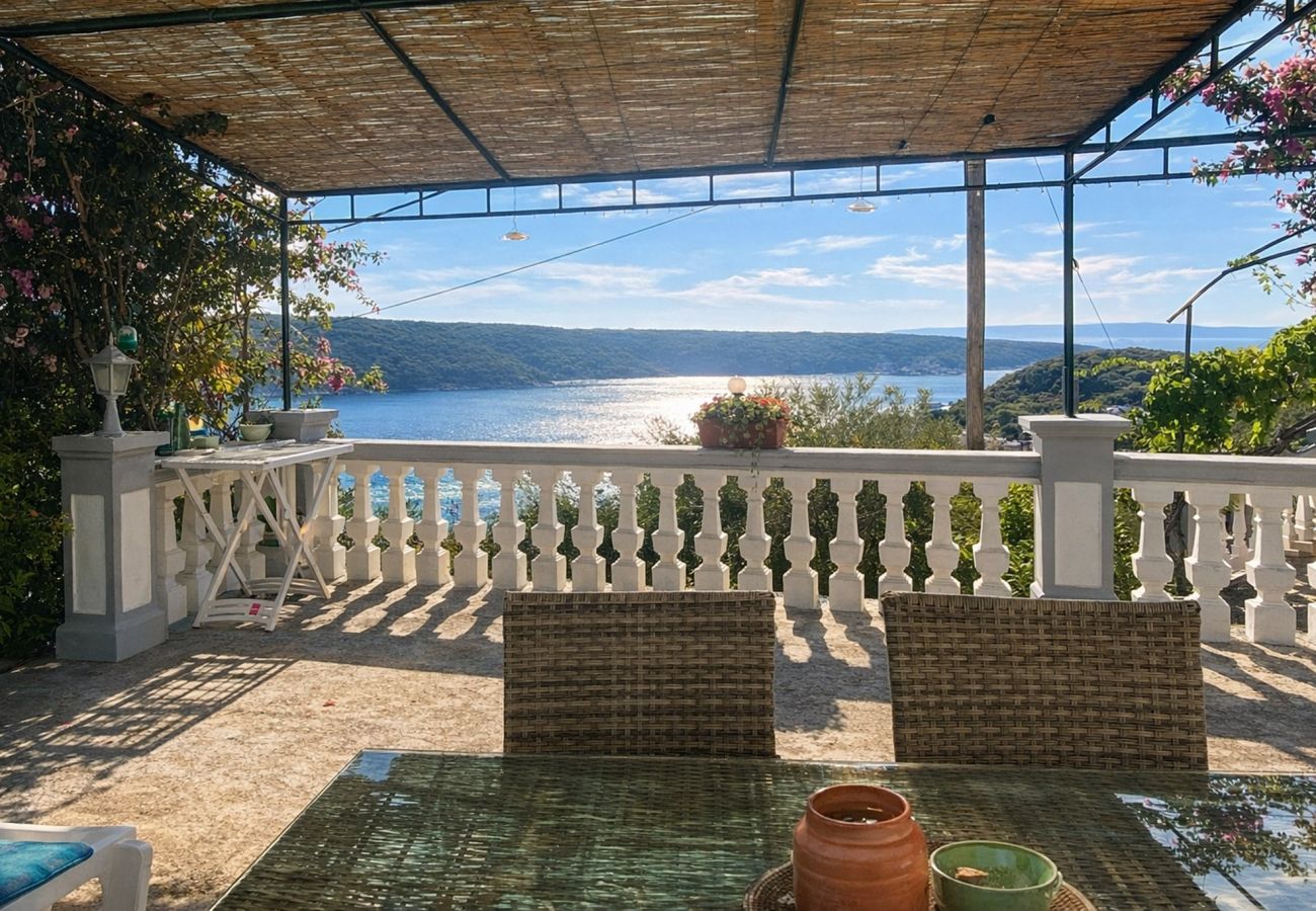 Ferienwohnung in Kampor - Sea View Apartment Ankica with Terrace