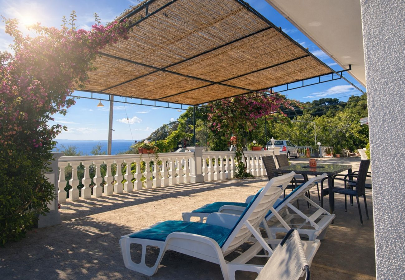 Ferienwohnung in Kampor - Sea View Apartment Ankica with Terrace