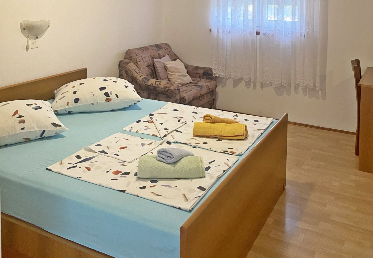 Ferienwohnung in Kampor - Sea View Apartment Ankica with Terrace