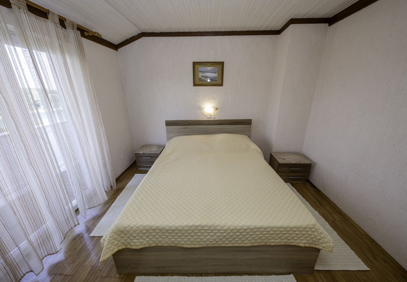 Ferienwohnung in Kampor - Petra Meerblick Apartment 3