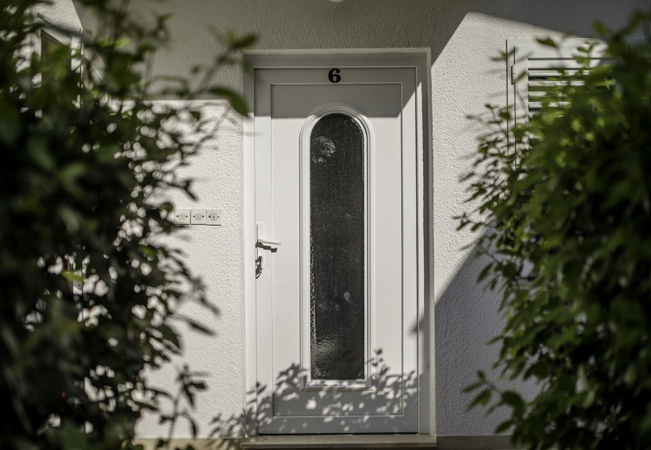 Ferienwohnung in Kampor - Petra Meerblick Apartment 4