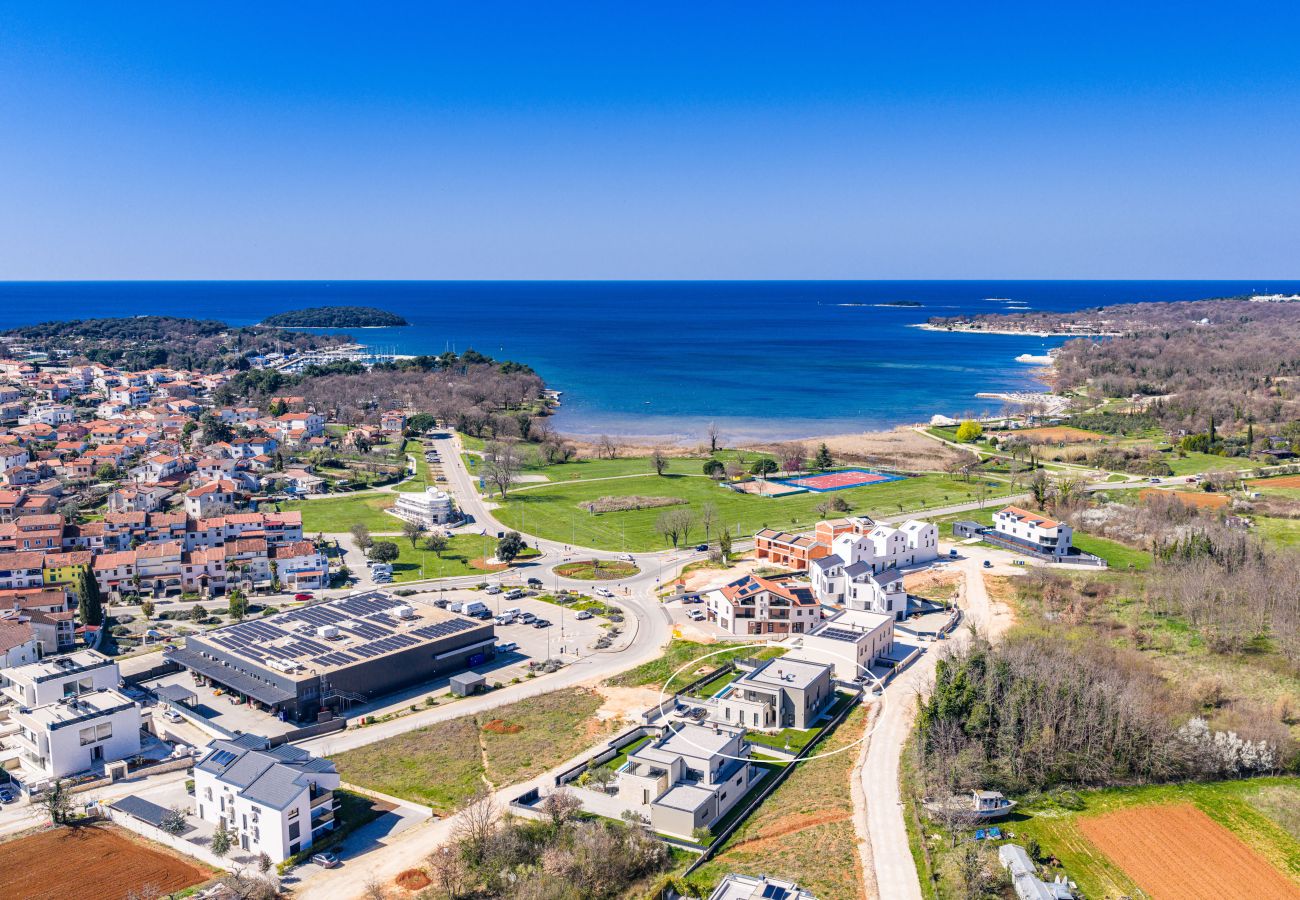 Villa in Funtana - Designer-Strandvilla Limes - Pool, Spa & Spiele