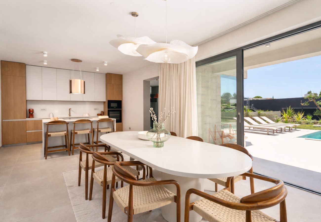 Villa in Funtana - Designer-Strandvilla Limes - Pool, Spa & Spiele