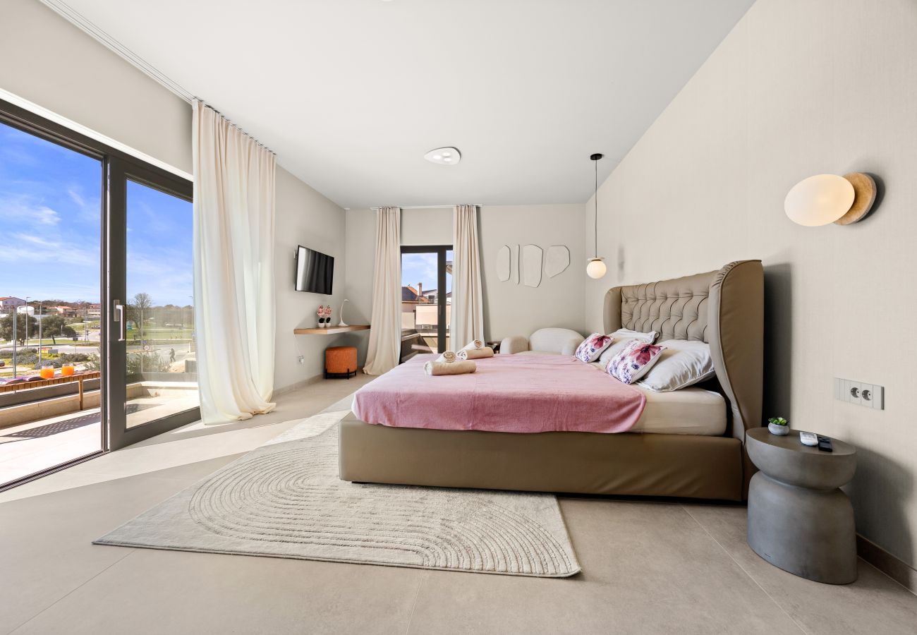 Villa in Funtana - Designer-Strandvilla Limes - Pool, Spa & Spiele