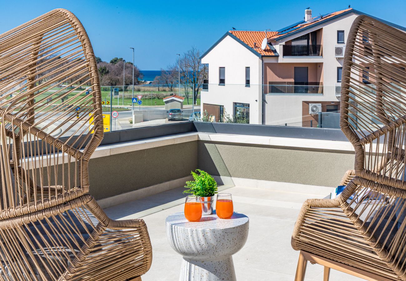 Villa in Funtana - Designer-Strandvilla Limes - Pool, Spa & Spiele