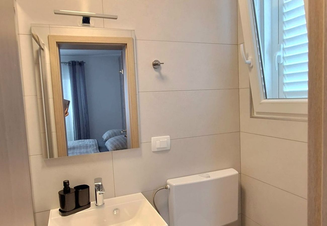 Ferienwohnung in Supetarska Draga - Apartment Nikolina 1 mit Meerblick