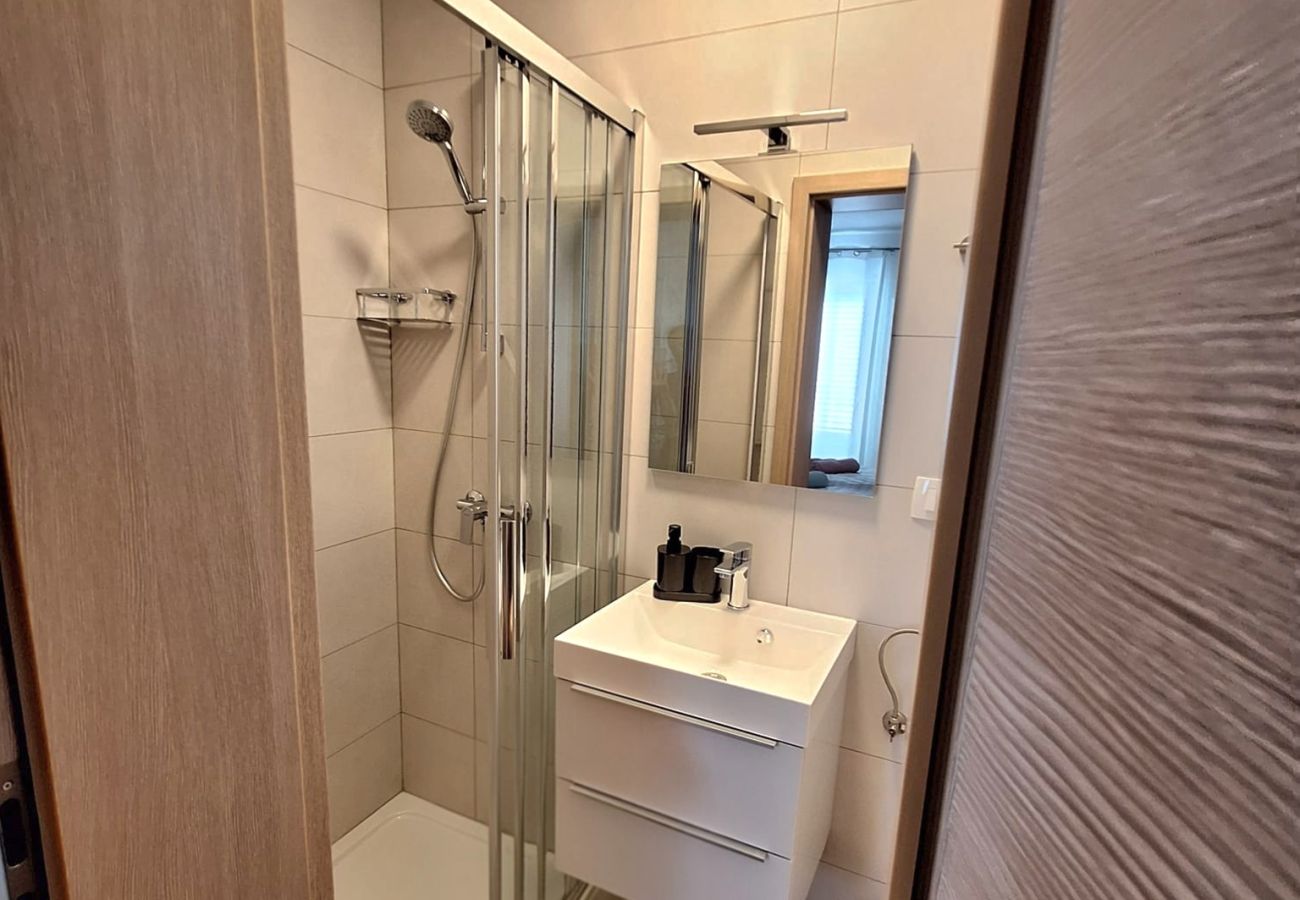 Ferienwohnung in Supetarska Draga - Apartment Nikolina 1 mit Meerblick