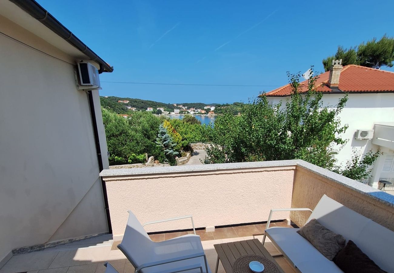 Ferienwohnung in Supetarska Draga - Apartment Nikolina 1 mit Meerblick