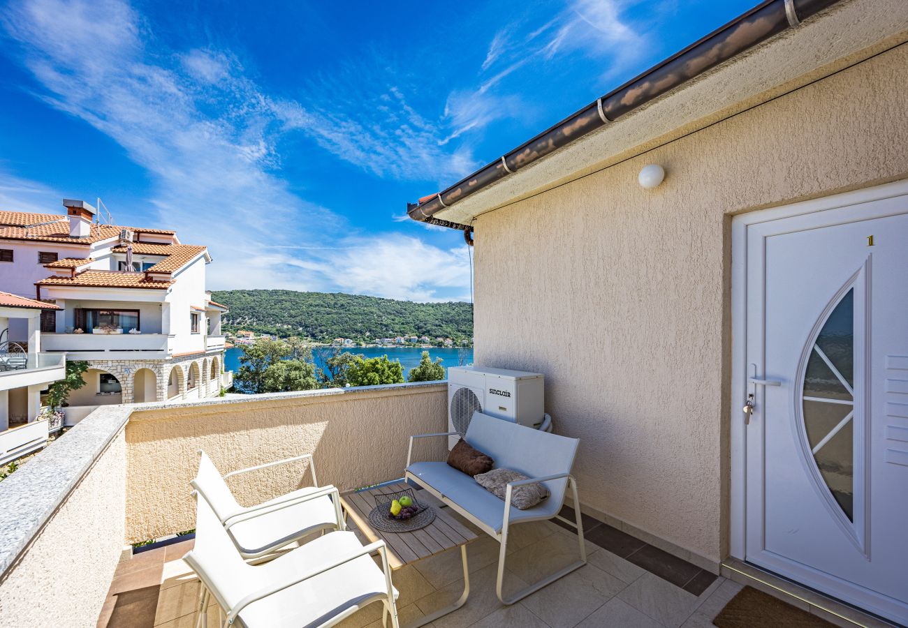 Ferienwohnung in Supetarska Draga - Apartment Nikolina 1 mit Meerblick