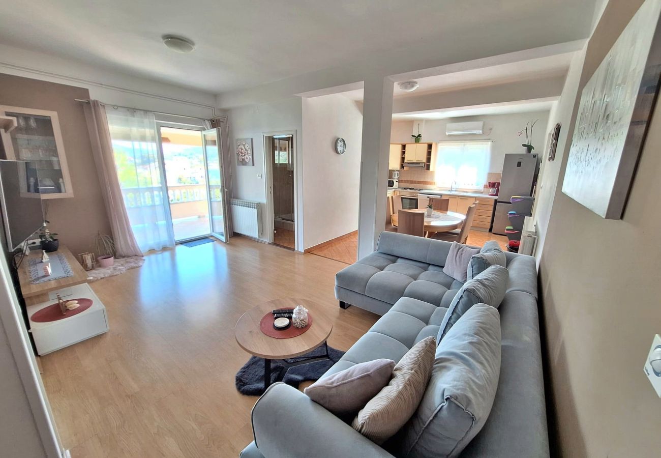 Ferienwohnung in Supetarska Draga - Apartment Nikolina 6 mit Meerblick