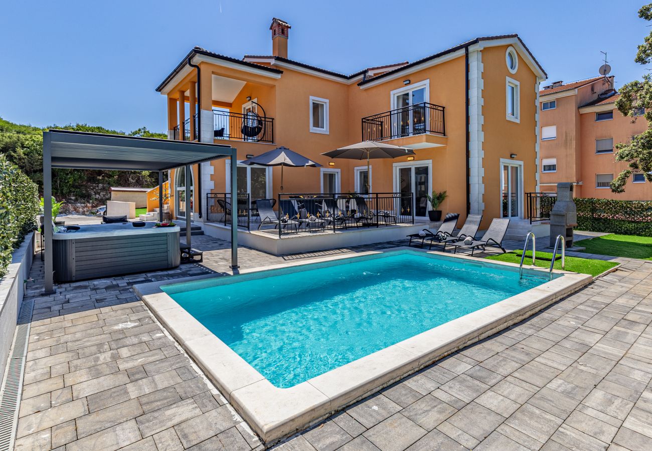 Villa in Pula - Lotus Deluxe Villa mit Pool und Whirlpool 14