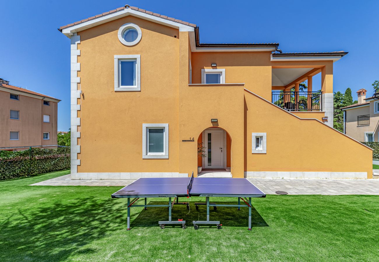 Villa in Pula - Lotus Deluxe Villa mit Pool und Whirlpool 14