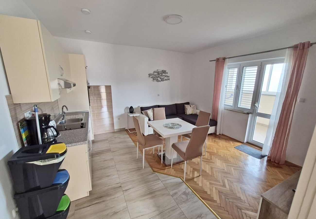 Ferienwohnung in Supetarska Draga - Apartment Nikolina 4 mit Meerblick