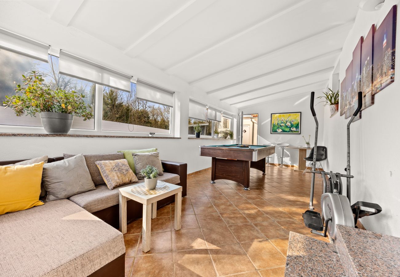 Ferienhaus in Vodnjan - Kacana Blue – Haus mit Pool, Billard und Darts