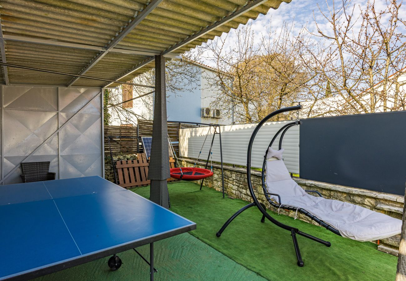 Ferienhaus in Vodnjan - Kacana Blue – Haus mit Pool, Billard und Darts