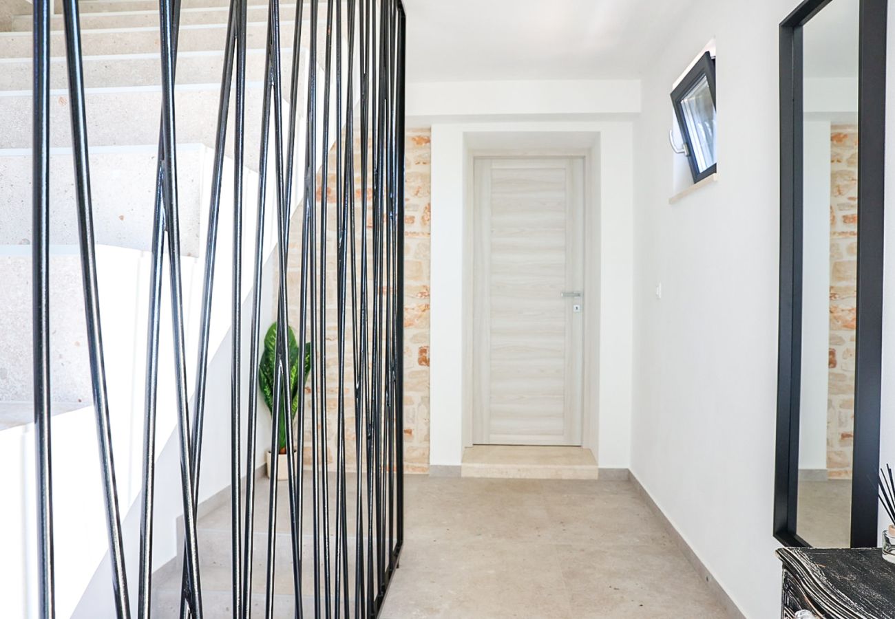 Ferienhaus in Valbandon - Adriatische Oase - Stara Hiza