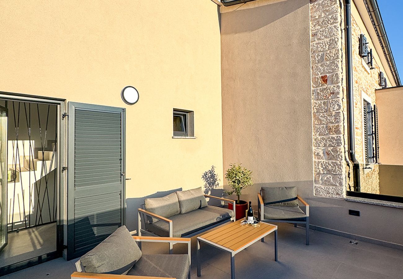 Ferienhaus in Valbandon - Adriatische Oase - Stara Hiza