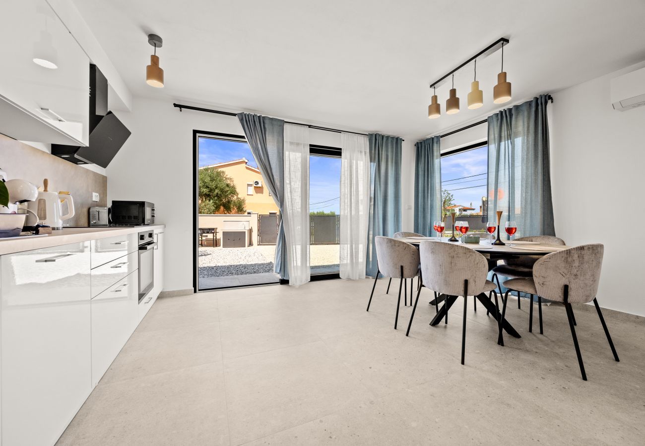 Ferienhaus in Valbandon - Adriatische Oase - Stara Hiza