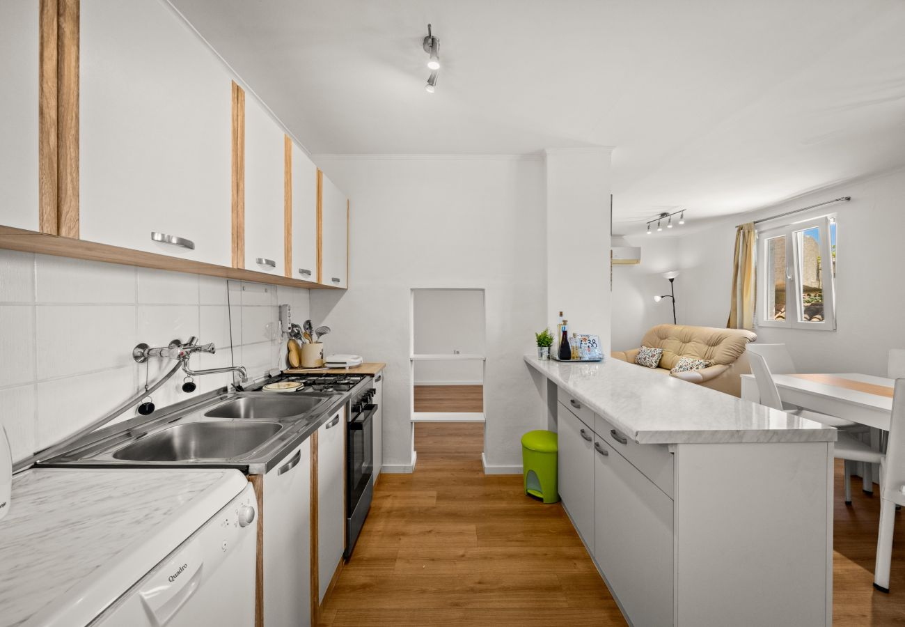 Ferienwohnung in Ližnjan - Pool-Apartment Franko 1 - Gemeinschaftspool