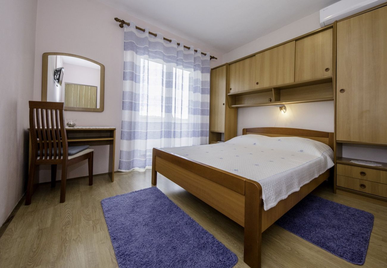 Ferienwohnung in Kampor - Petra Meerblick Apartment 1