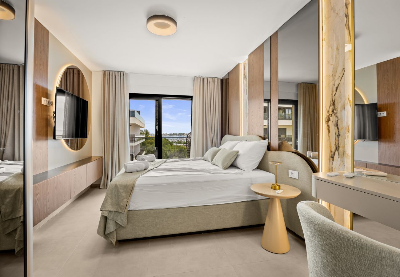 Ferienwohnung in Zadar - Olive Luxe Penthouse mit Jacuzzi und Meerblick