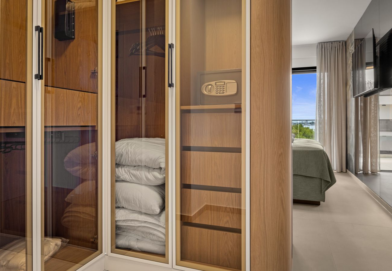 Ferienwohnung in Zadar - Olive Luxe Penthouse mit Jacuzzi und Meerblick