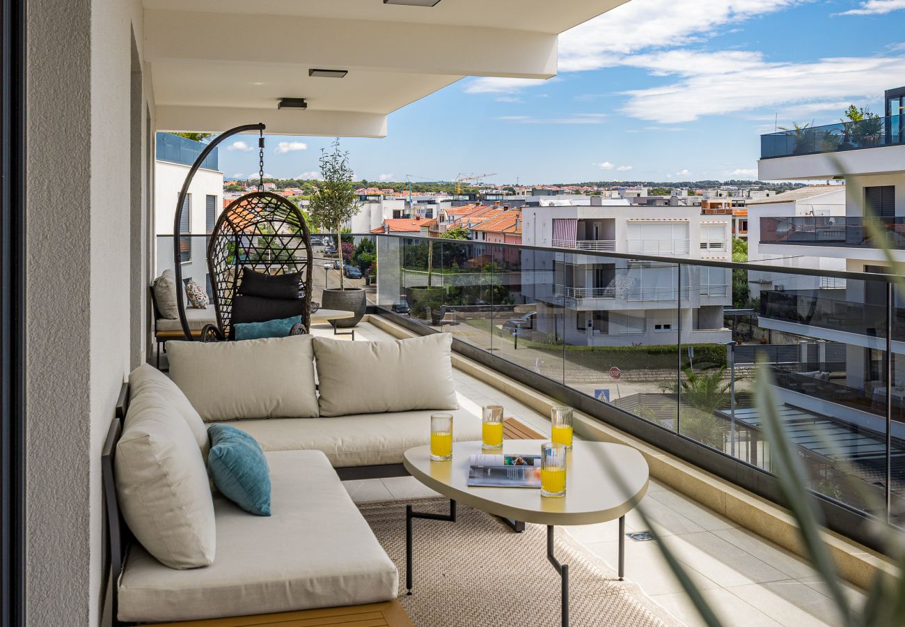 Ferienwohnung in Zadar - Olive Luxe Penthouse mit Jacuzzi und Meerblick