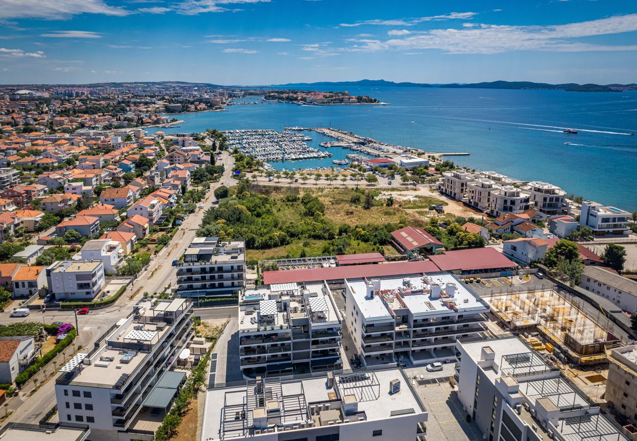 Ferienwohnung in Zadar - Olive Luxe Penthouse mit Jacuzzi und Meerblick