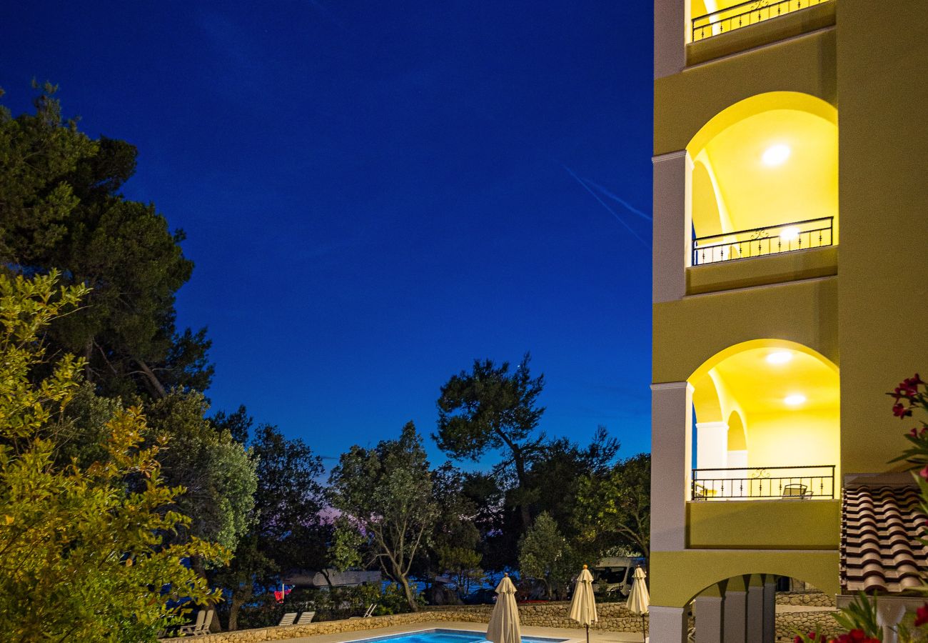 Studio in Petrcane - Villa Nela am Strand - Studio-Apartment 12