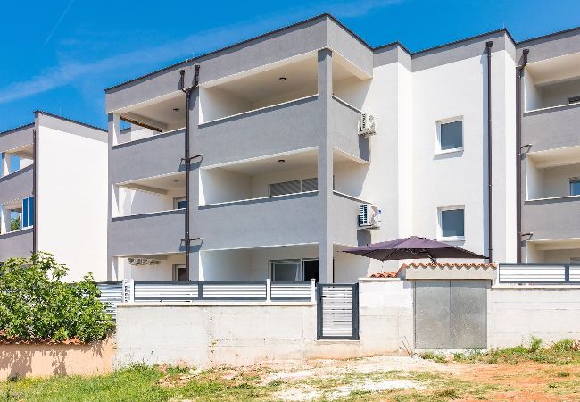 Apartment in Medulin - Pool Apartment Sax with Sea View (Private Pool)  Apartment in Medulin - Pool Apartment Sax with Sea View (Private Pool)