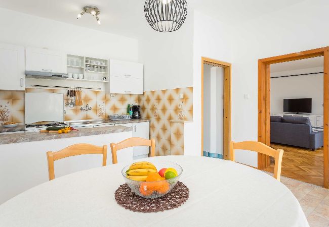 Apartment in Pješcana uvala - 70 m from the Beach - Apartment Nera Apartment in Pješcana uvala - 70 m from the Beach - Apartment Nera