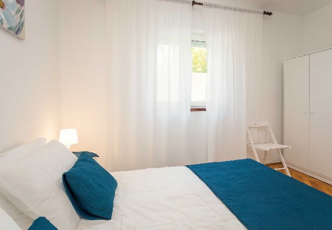 Apartment in Pješcana uvala - 70 m from the Beach - Apartment Nera Apartment in Pješcana uvala - 70 m from the Beach - Apartment Nera