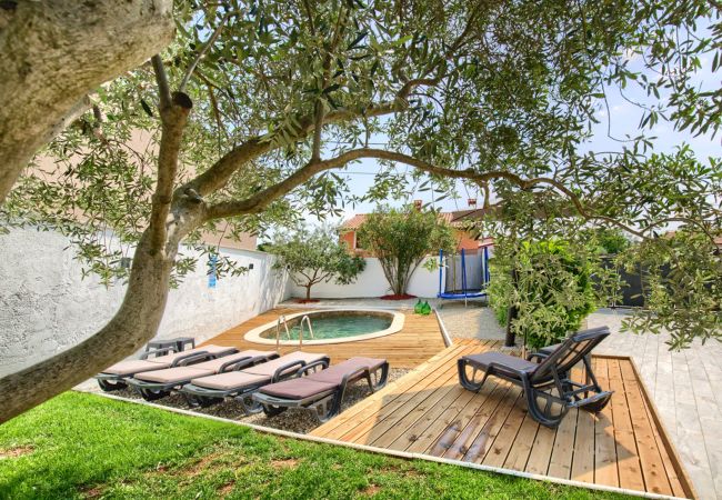 House in Loborika - Holiday House Ulika with Private Pool  House in Loborika - Holiday House Ulika with Private Pool